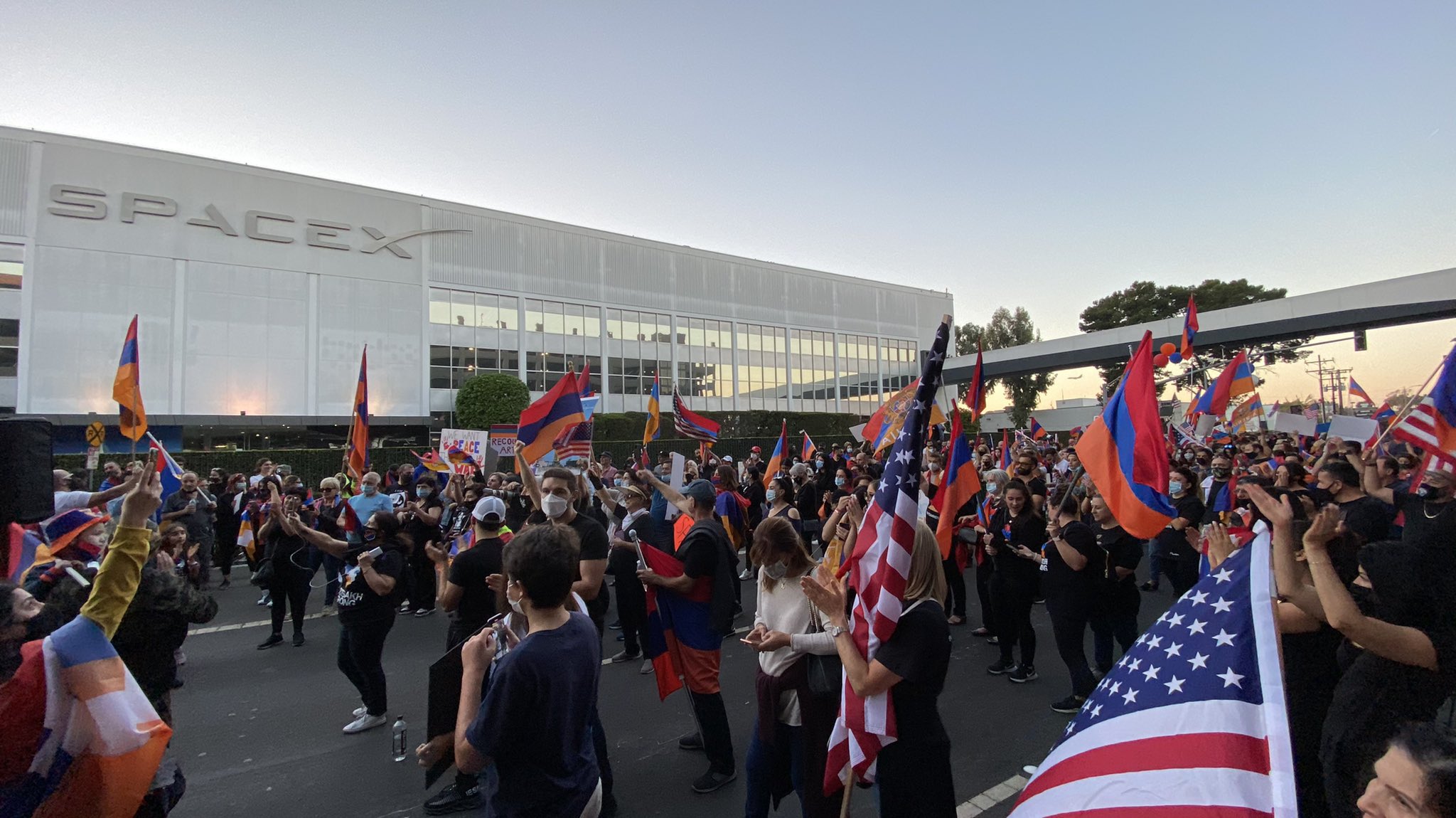 1604281217-2306def600aa57a83448d02f85f22