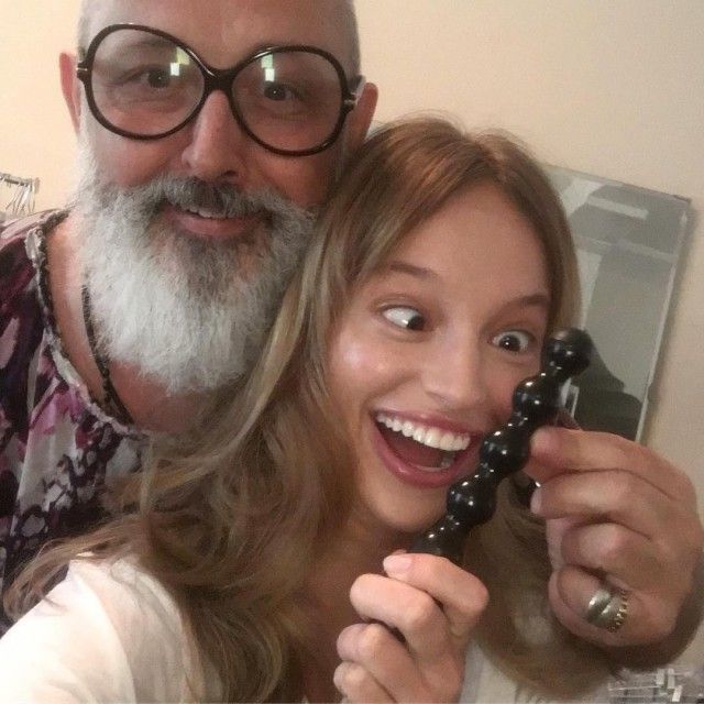 1504715594-36fd2399c6bf09e9f677e10f63df9