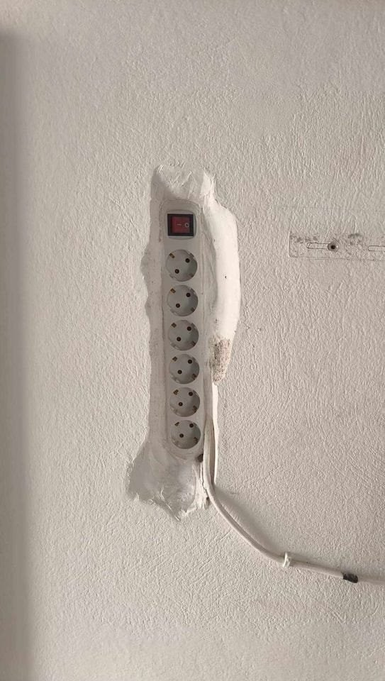 1744693918-371b6265af0a41ba0be43c563eeab