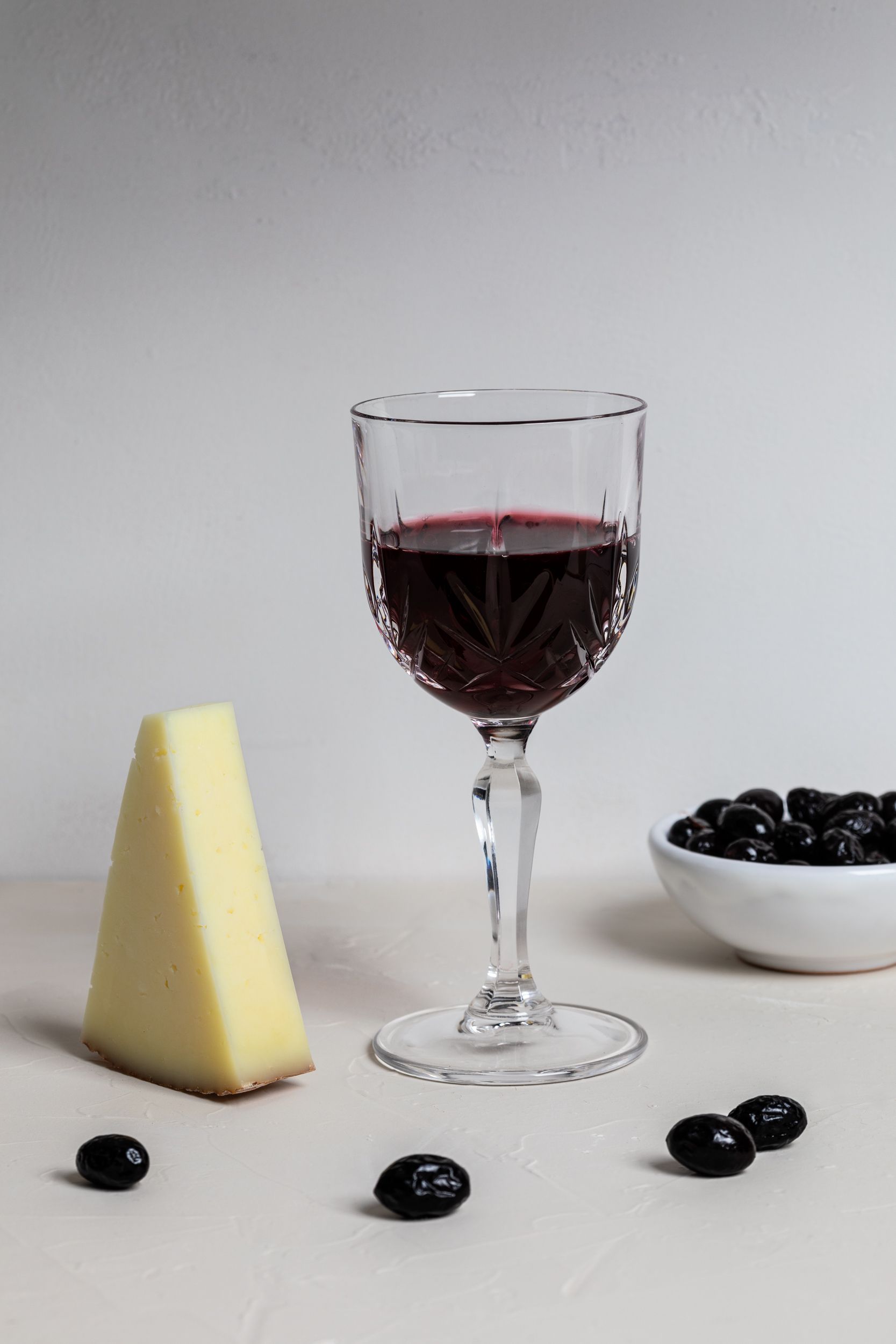 Натюрморт с аперитивом