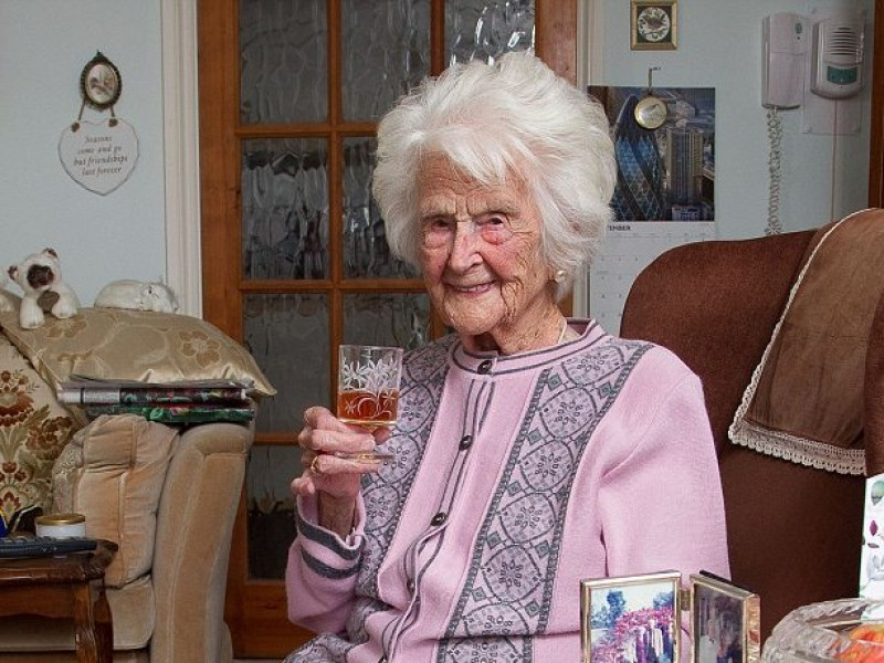 1537965336-740efc7954f12a94d427650e42fb8