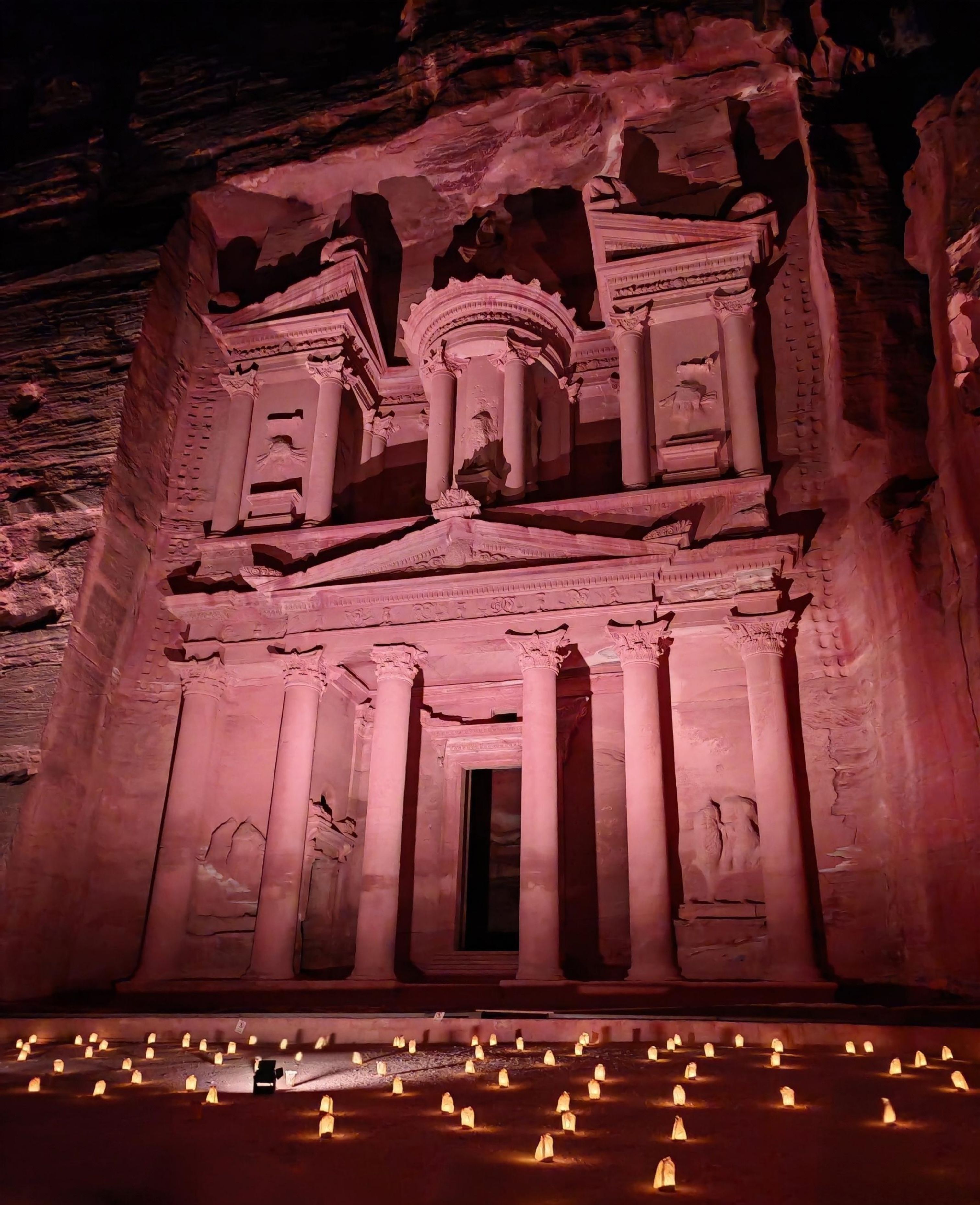 Ночная Петра