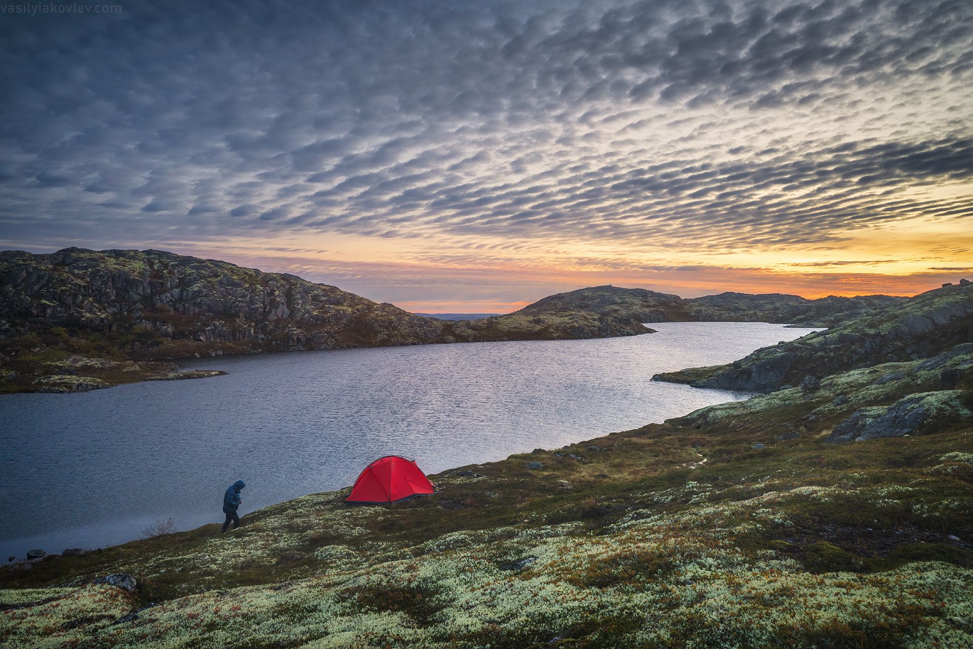 Окрестности хребта Мустатунтури