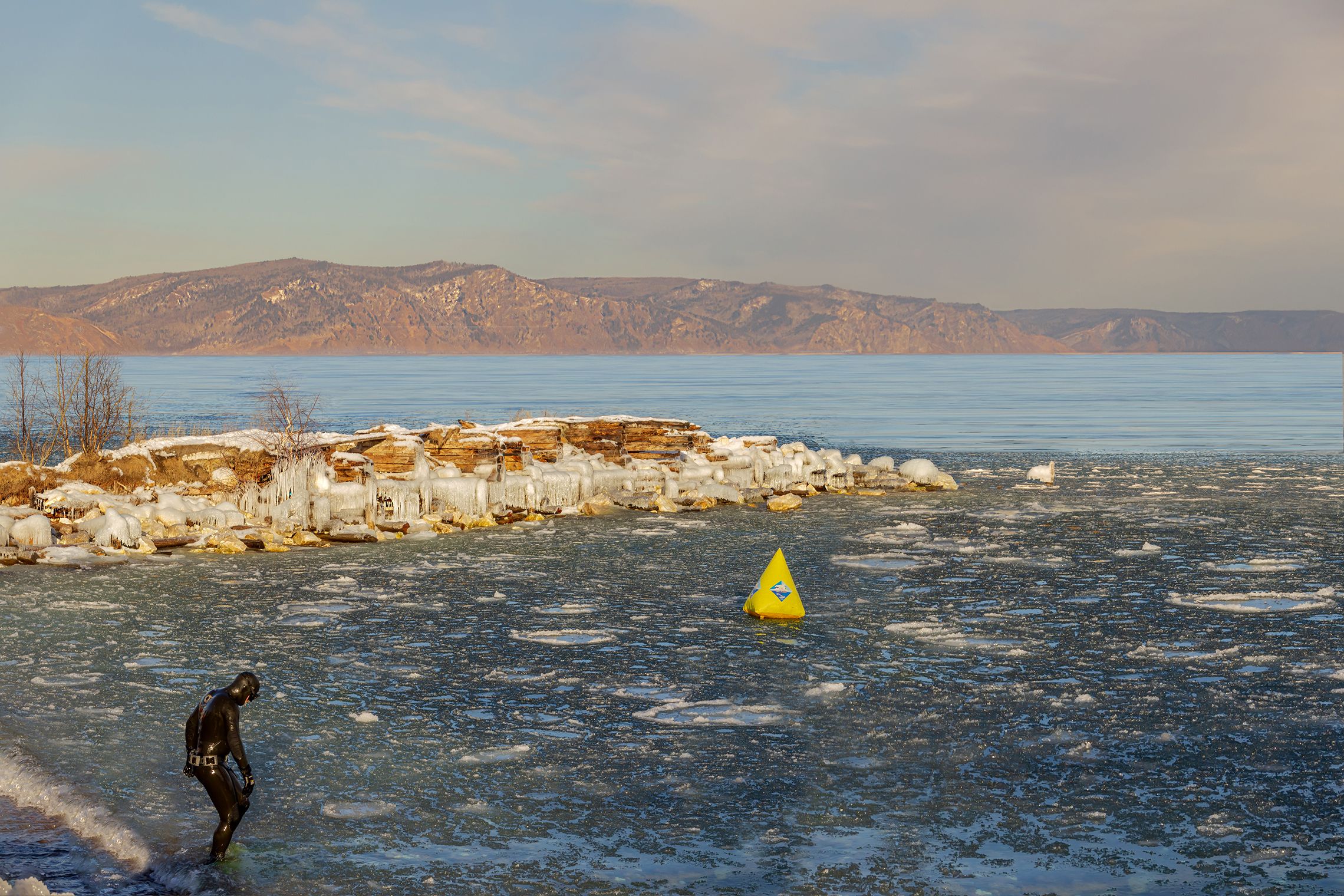 Шуга на Байкале