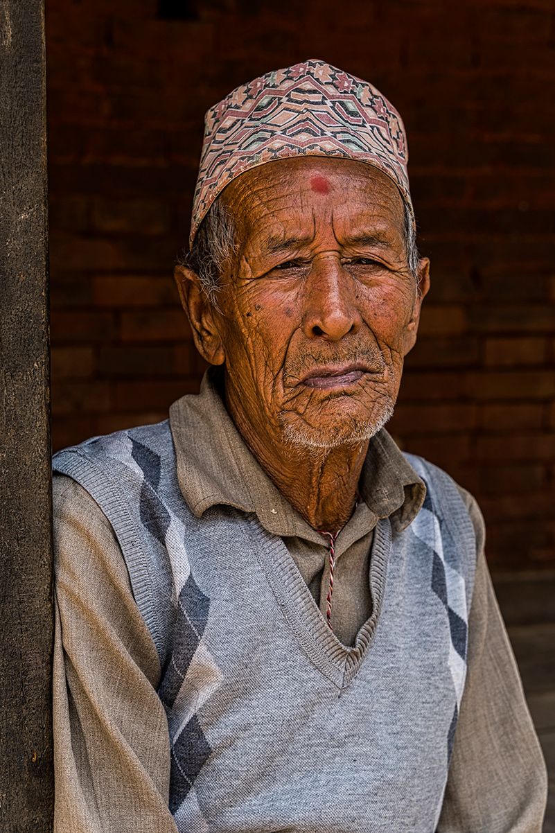 Пожилой мужчина