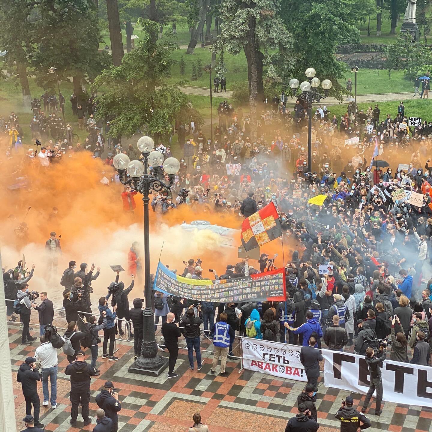 Аваков про перестрілку в Броварах: "Це штучно створений конфлікт між перевізниками" - Цензор.НЕТ 6847