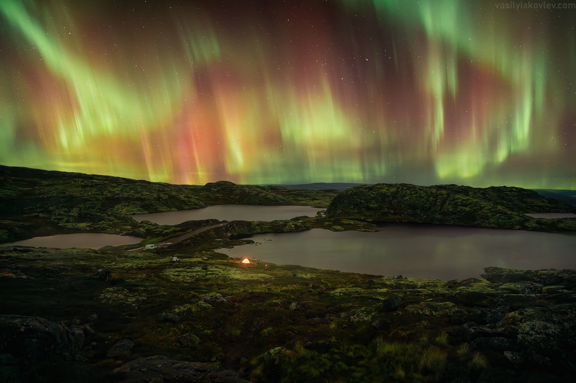Окрестности хребта Мустатунтури
