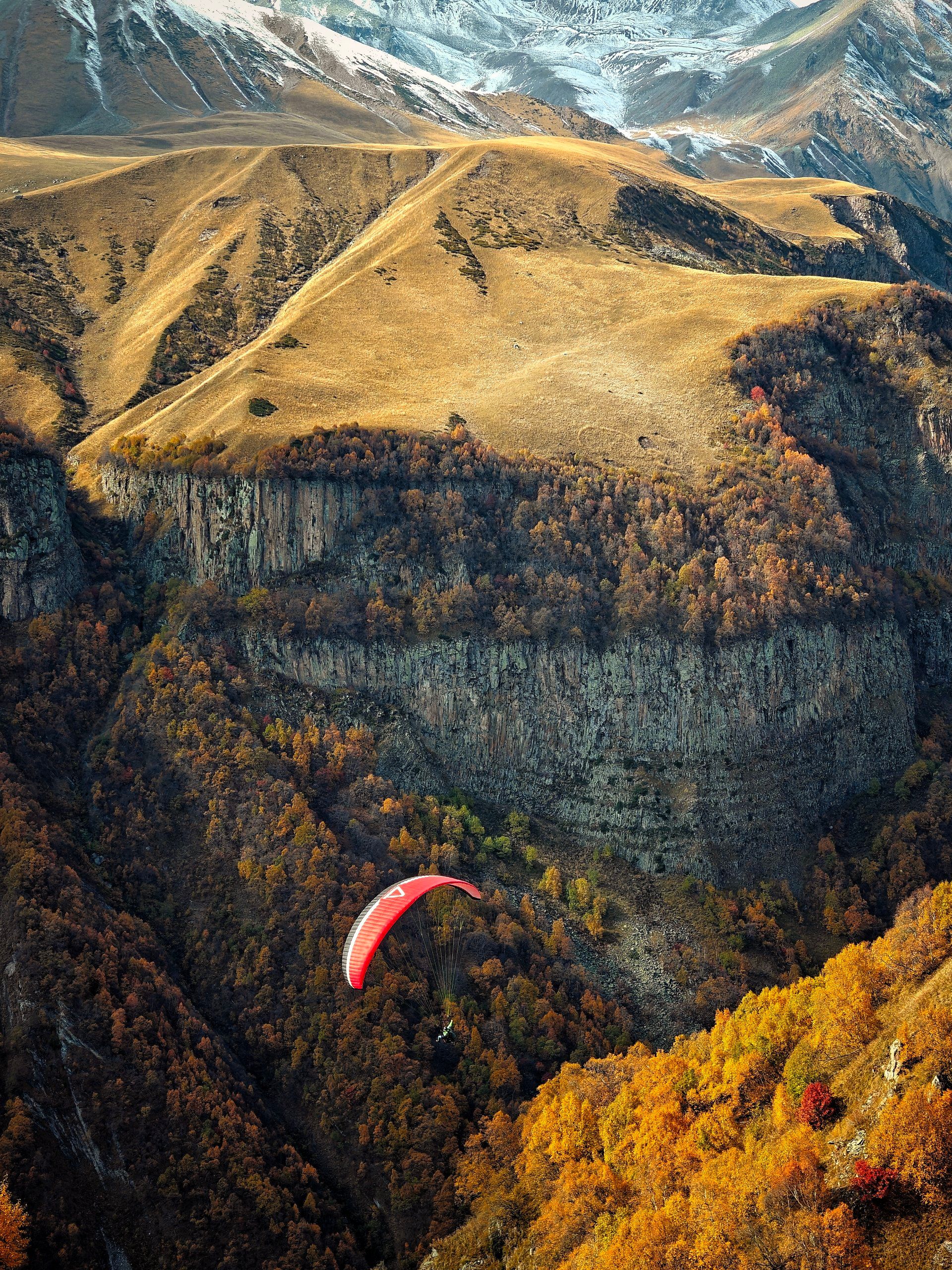 Над осенними горами